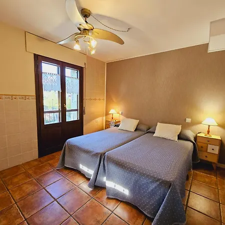 Lagar De Palacio Holiday home *